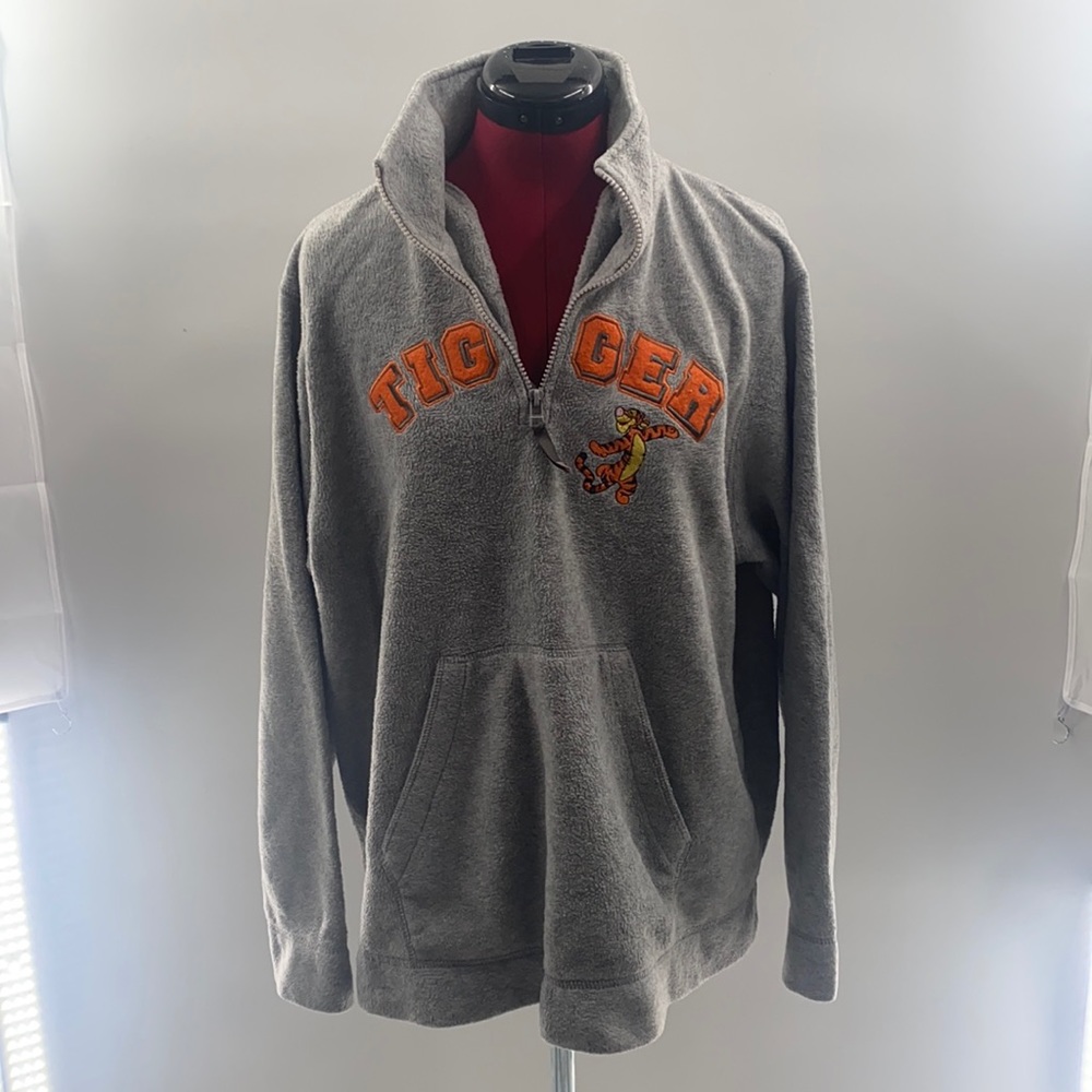 Disney Tiger Gray Quarter Zip Pullover XL